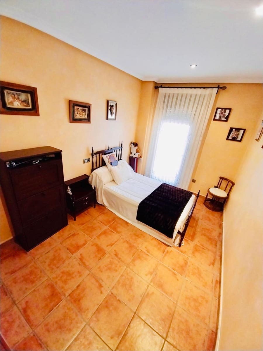 5 camera da letto Villa in vendita in Guardamar del Segura con garage - 485.000 € (Rif: 8113095)