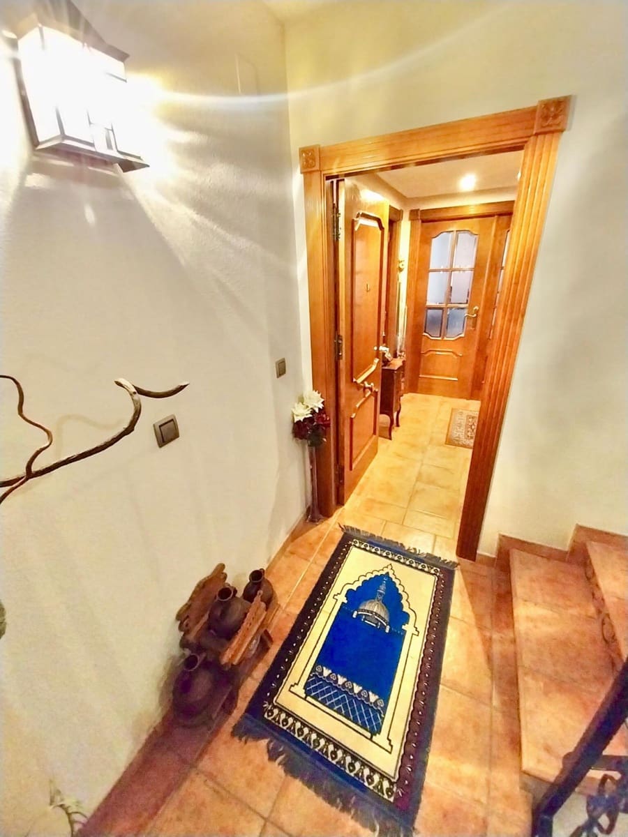 5 camera da letto Villa in vendita in Guardamar del Segura con garage - 485.000 € (Rif: 8113095)