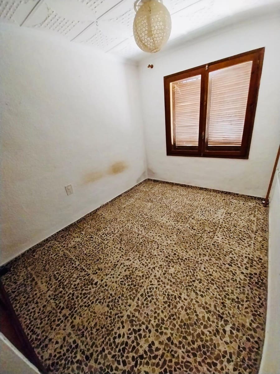 4 makuuhuone Huvila myytävänä paikassa Guardamar del Segura - 232 900 € (Ref: 8113097)