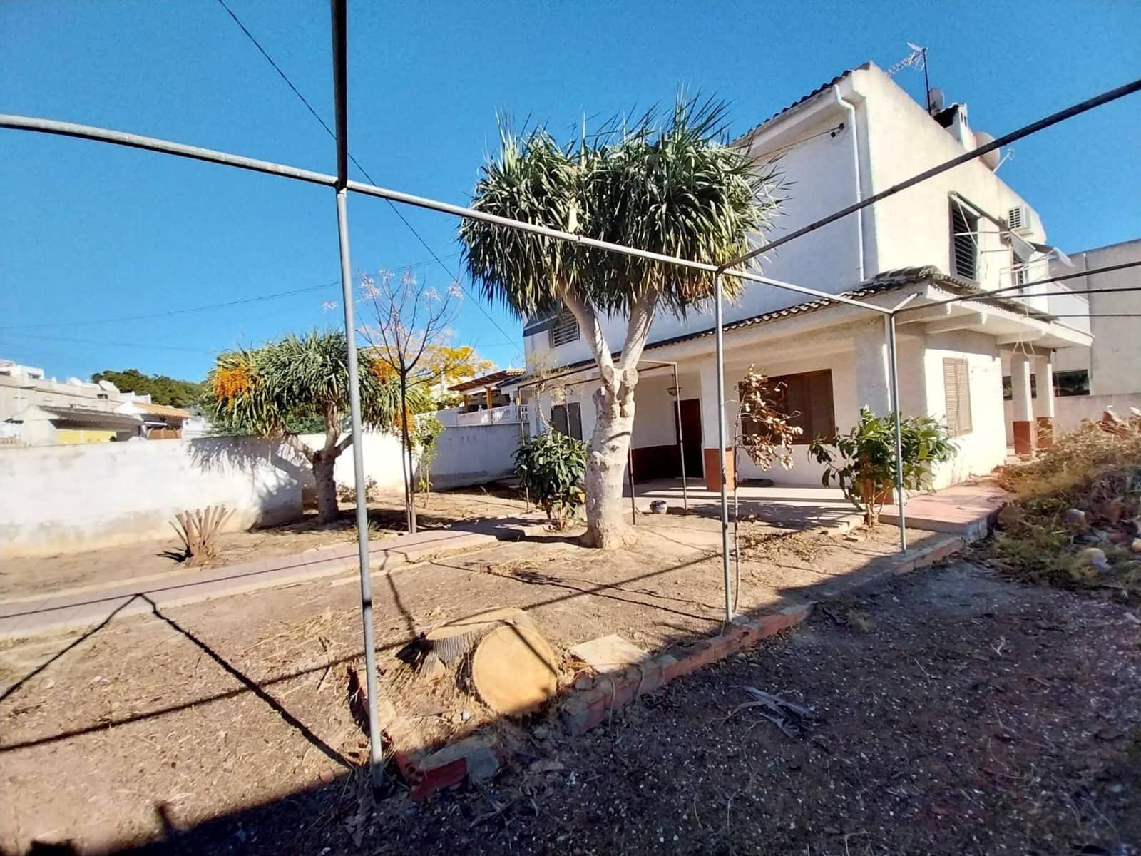 4 makuuhuone Huvila myytävänä paikassa Guardamar del Segura - 232 900 € (Ref: 8113097)