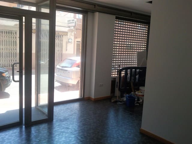 Bureau à vendre à Guardamar del Segura - 140 000 € (Ref: 8311002)