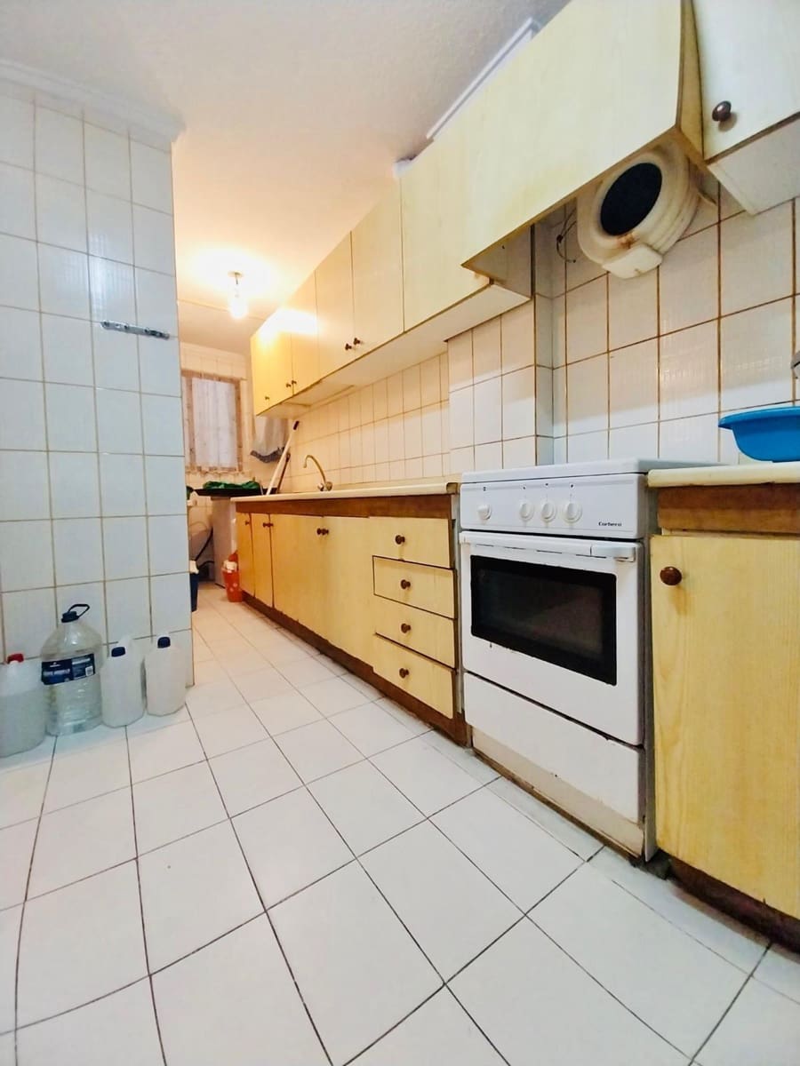 3 bedroom Apartment for sale in Guardamar del Segura - € 179,900 (Ref: 8363442)