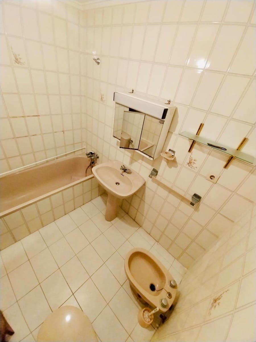 3 bedroom Apartment for sale in Guardamar del Segura - € 179,900 (Ref: 8363442)