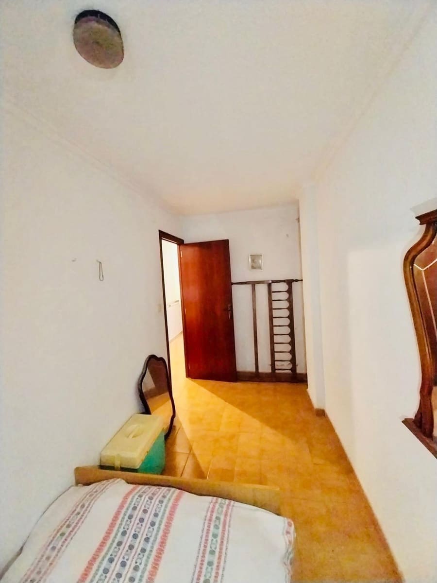 3 bedroom Apartment for sale in Guardamar del Segura - € 179,900 (Ref: 8363442)