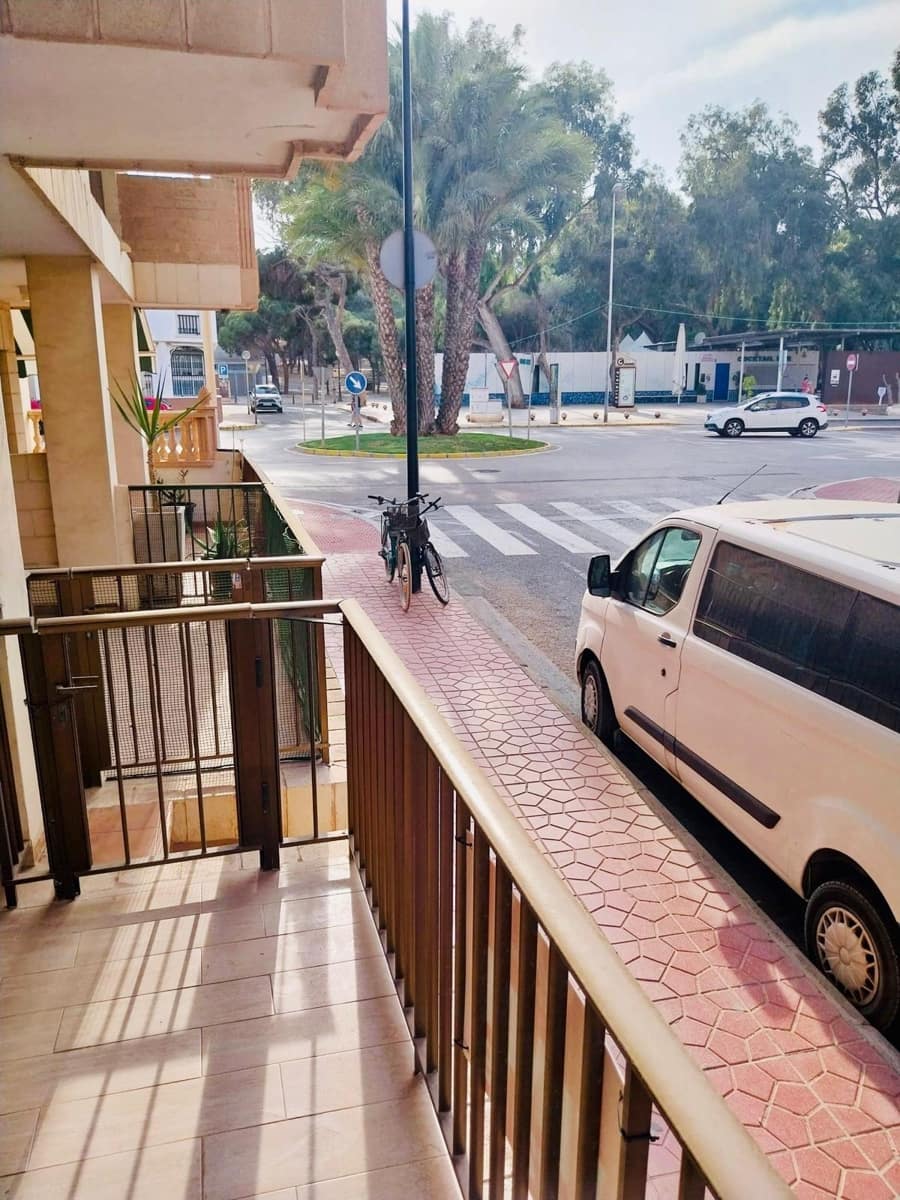 3 bedroom Apartment for sale in Guardamar del Segura - € 179,900 (Ref: 8363442)