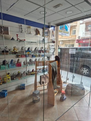 Entreprise à louer à Guardamar del Segura - 1 300 € (Ref: 8407276)