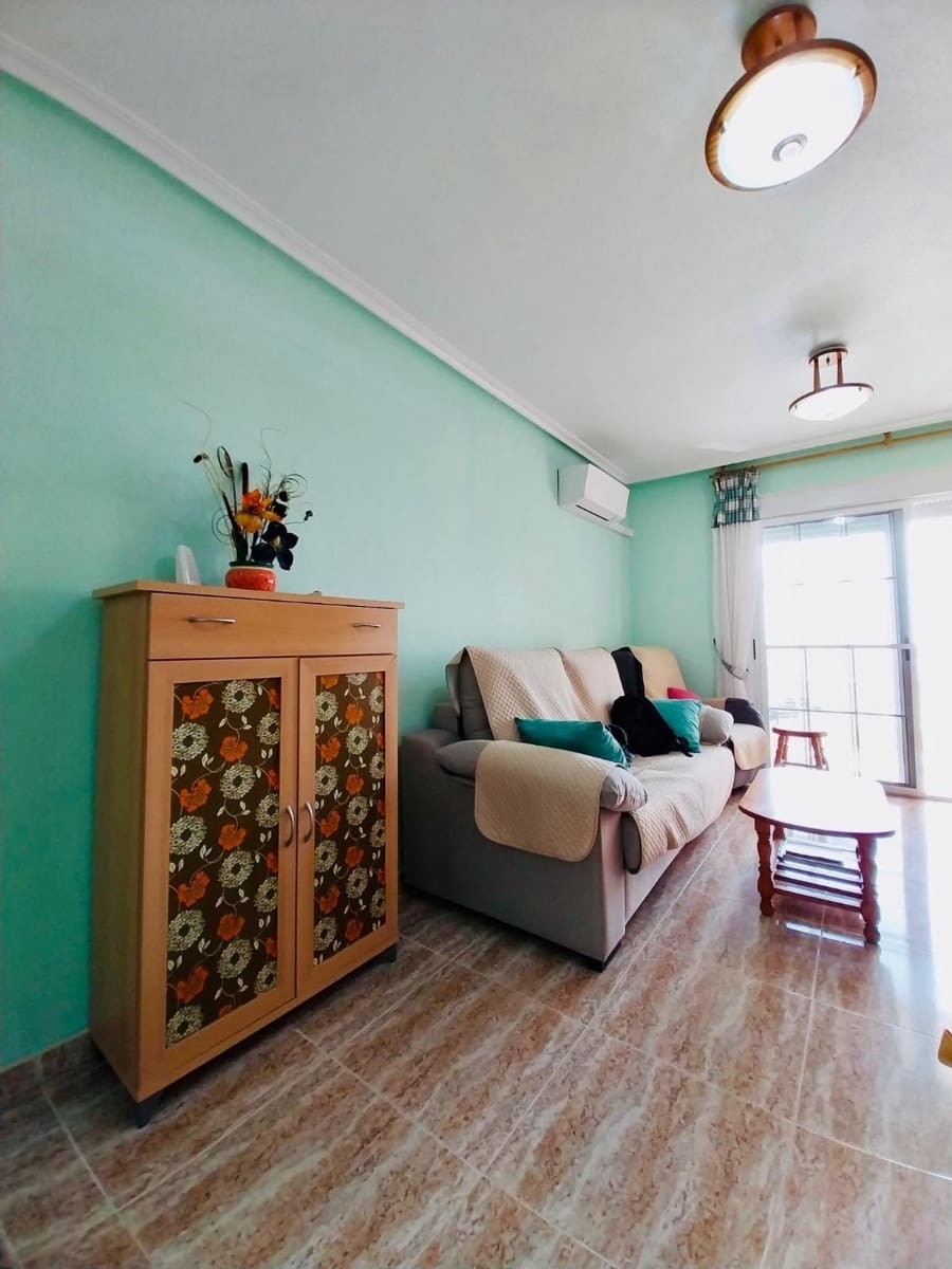 2 slaapkamer Appartement te koop in Guardamar del Segura - € 199.800 (Ref: 8526958)