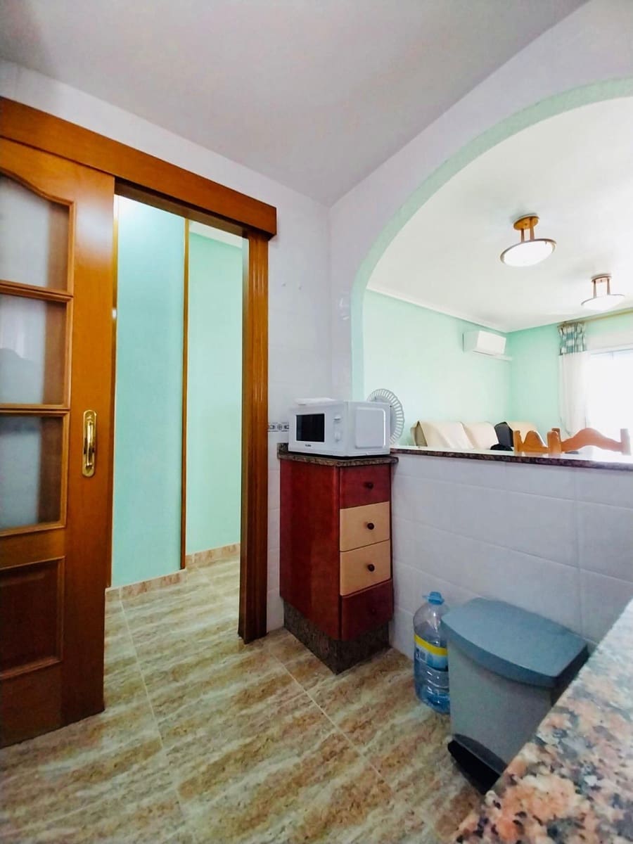 2 slaapkamer Appartement te koop in Guardamar del Segura - € 199.800 (Ref: 8526958)