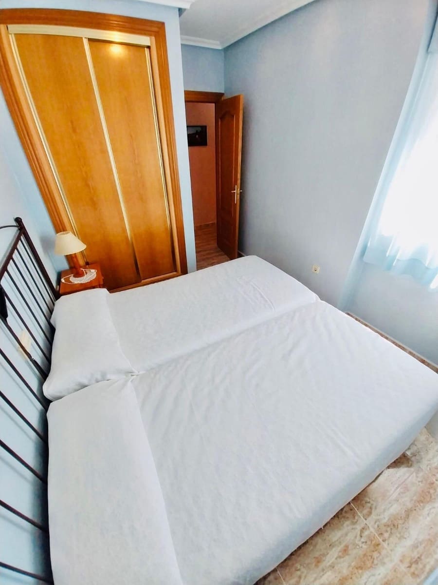 2 slaapkamer Appartement te koop in Guardamar del Segura - € 199.800 (Ref: 8526958)