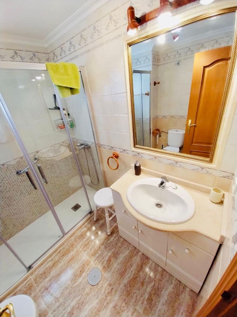 2 slaapkamer Appartement te koop in Guardamar del Segura - € 199.800 (Ref: 8526958)