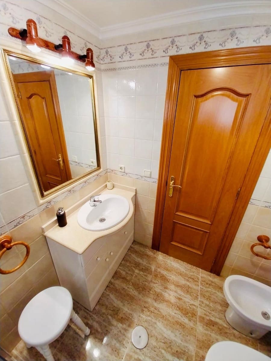 2 slaapkamer Appartement te koop in Guardamar del Segura - € 199.800 (Ref: 8526958)