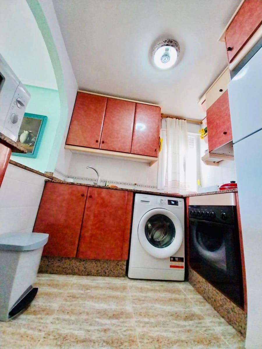 2 slaapkamer Appartement te koop in Guardamar del Segura - € 199.800 (Ref: 8526958)