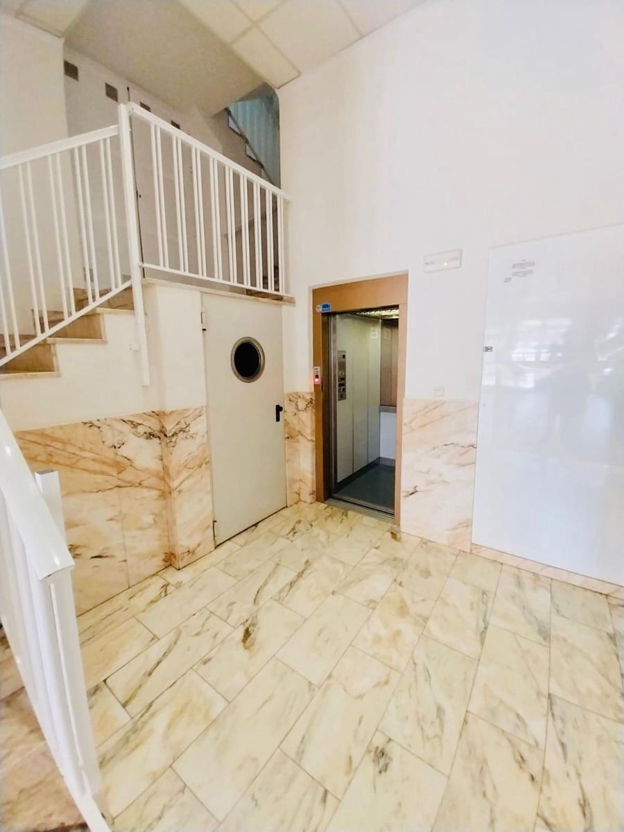 2 slaapkamer Appartement te koop in Guardamar del Segura - € 199.800 (Ref: 8526958)