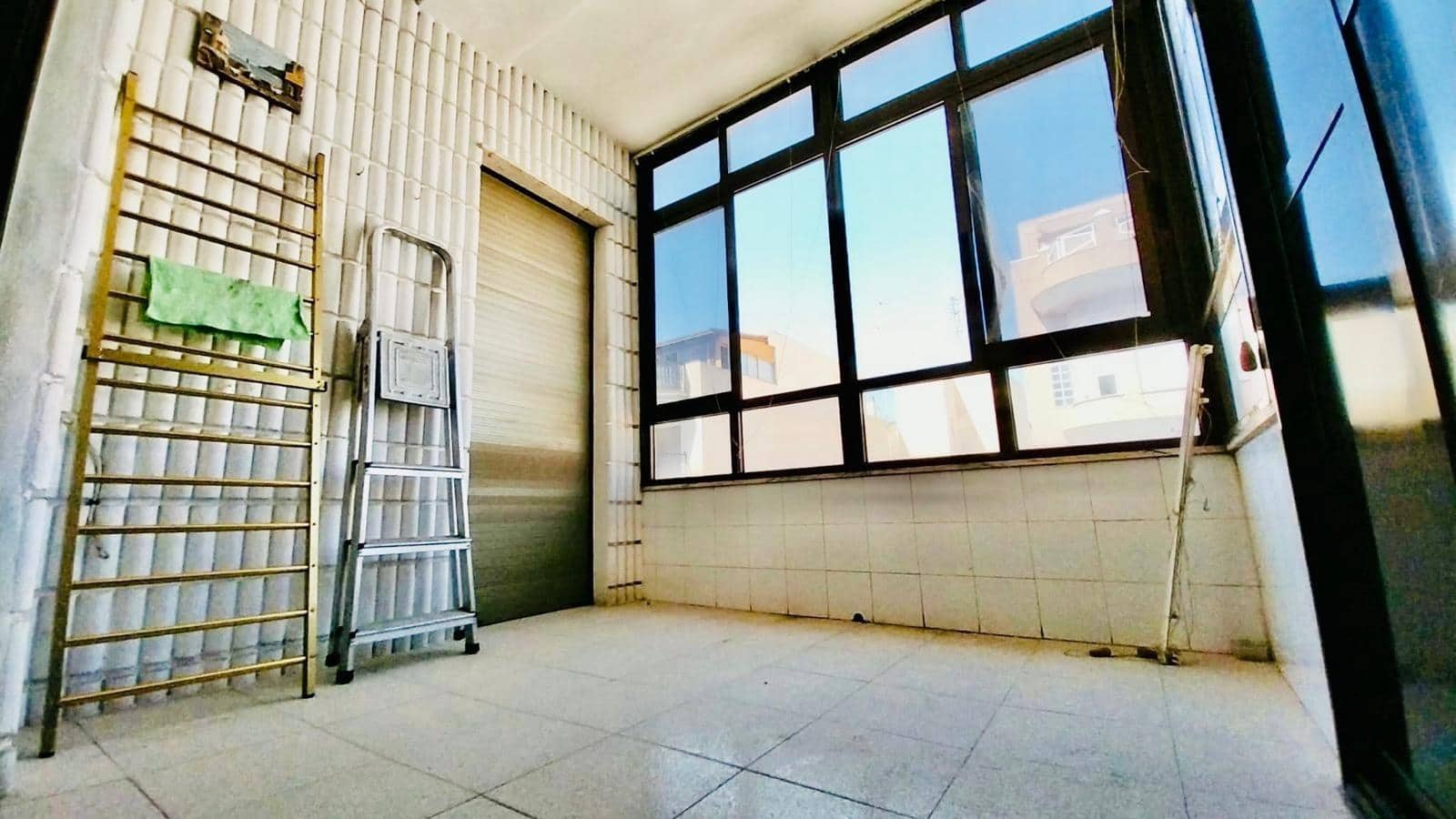 4 bedroom Apartment for sale in Guardamar del Segura - € 176,900 (Ref: 8526961)