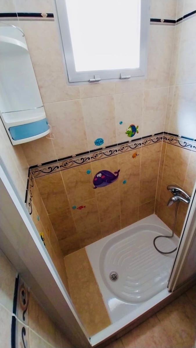 4 bedroom Apartment for sale in Guardamar del Segura - € 176,900 (Ref: 8526961)