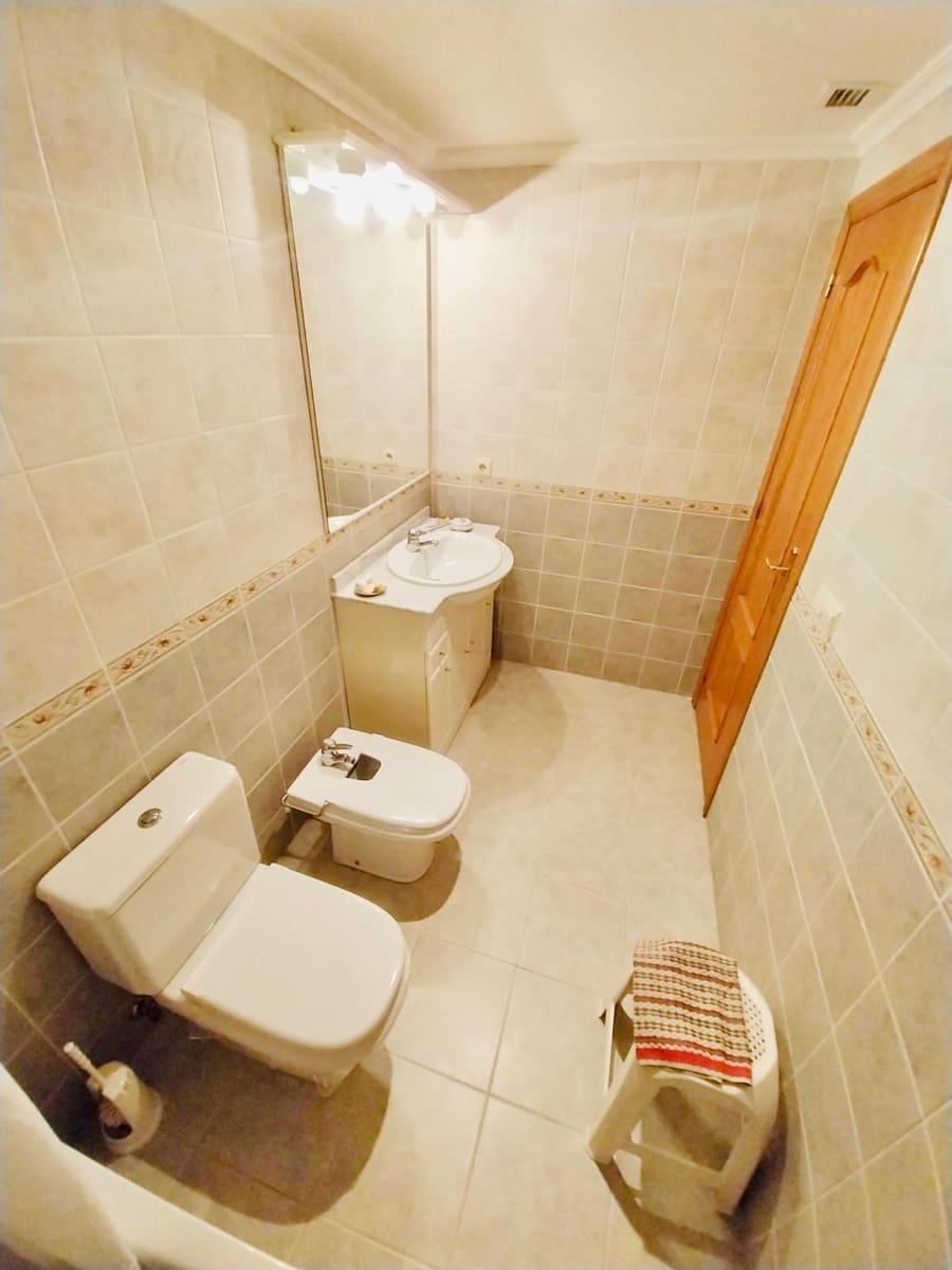 3 soveværelse Lejlighed til salg i Almoradi - € 134.990 (Ref: 8636708)