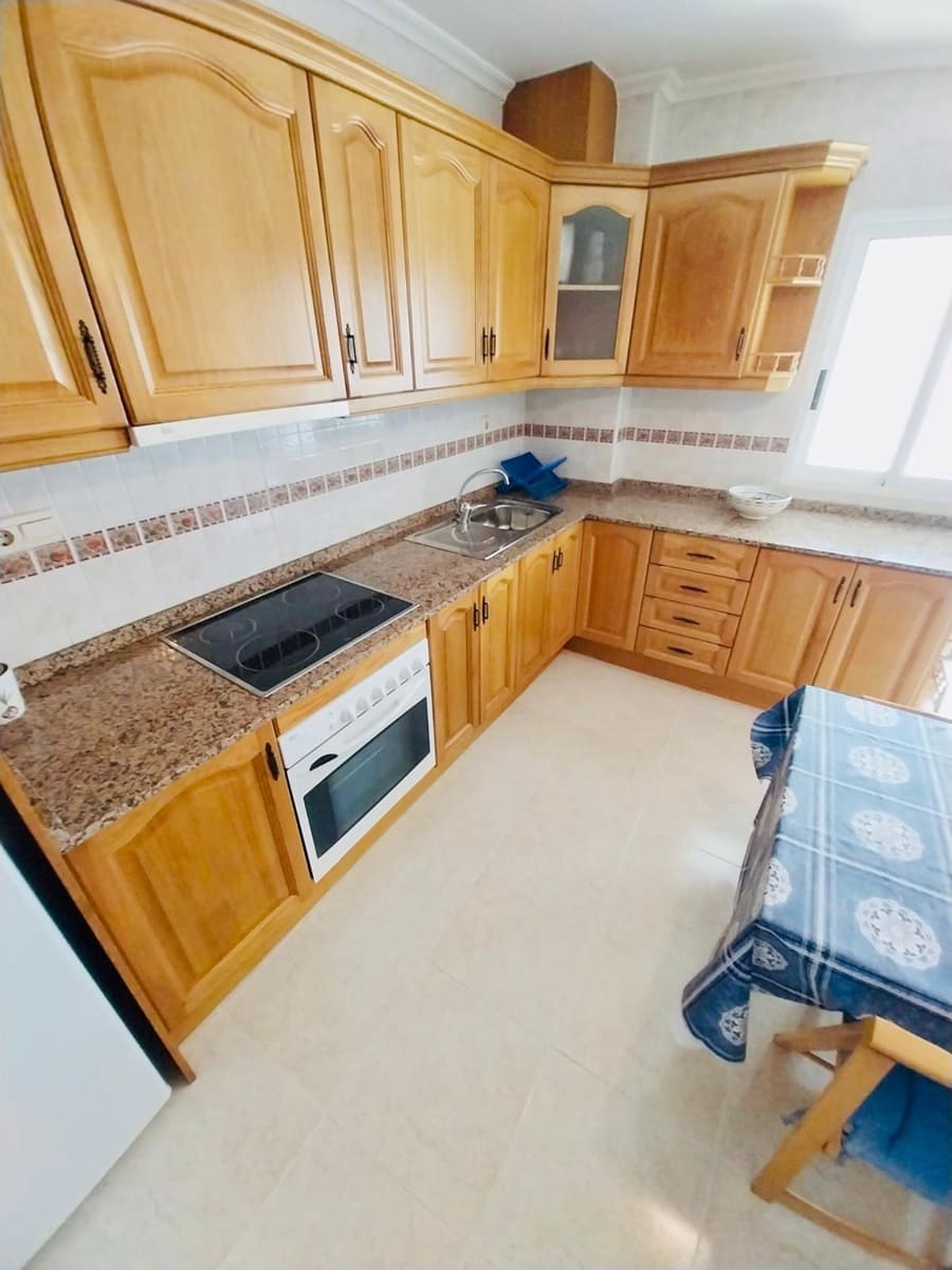 3 soveværelse Lejlighed til salg i Almoradi - € 134.990 (Ref: 8636708)