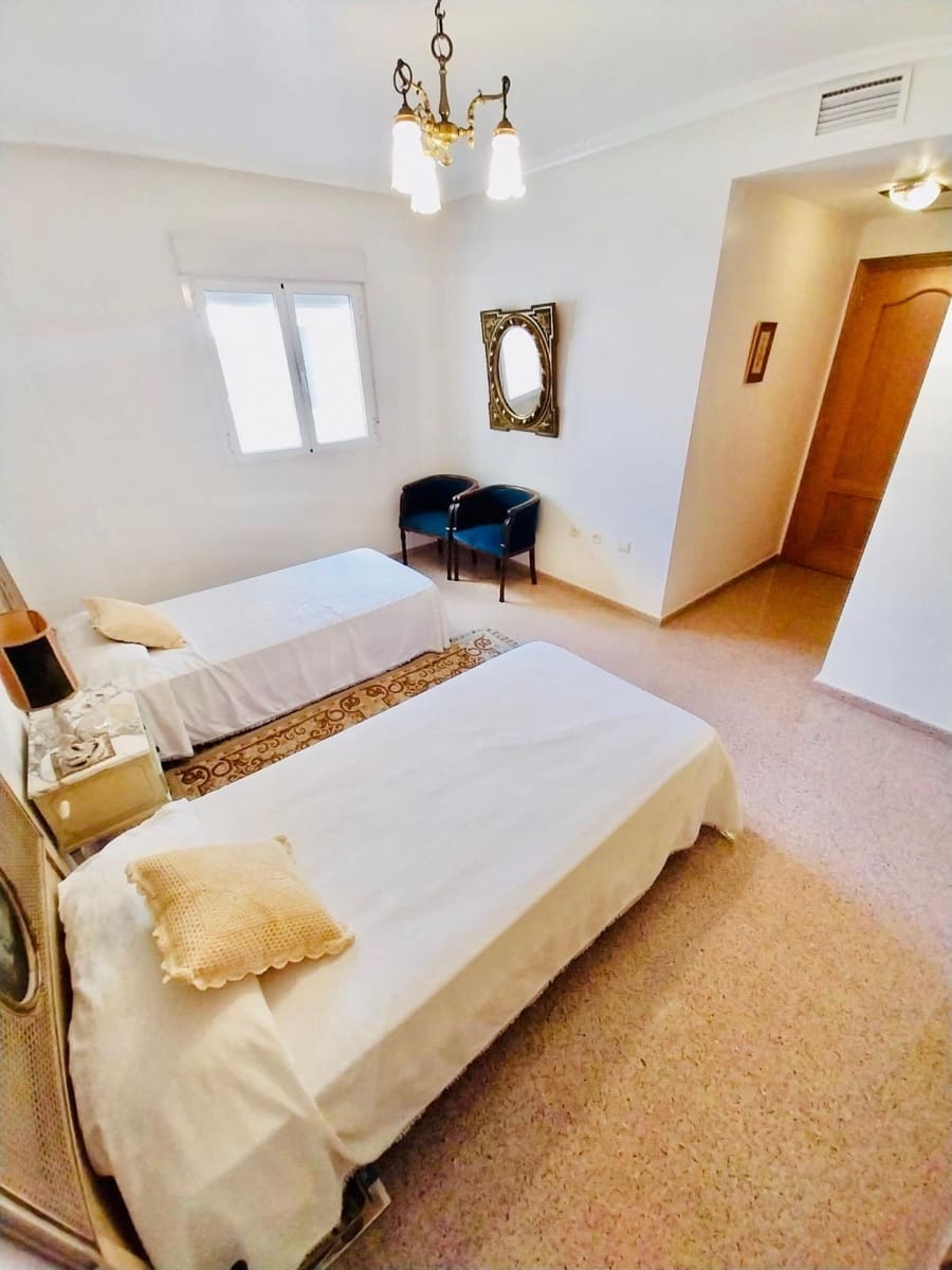 3 soveværelse Lejlighed til salg i Almoradi - € 134.990 (Ref: 8636708)