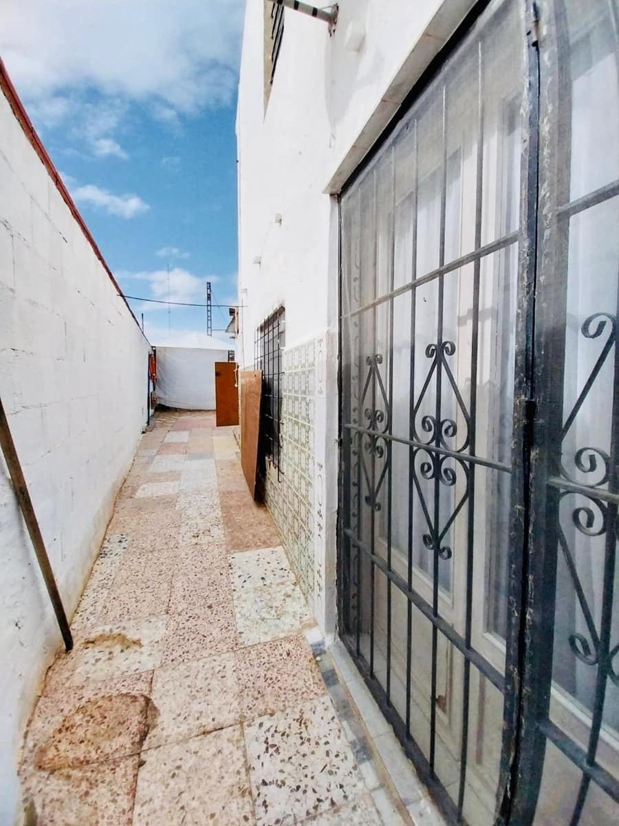 5 soveværelse Finca/Landehus til salg i Guardamar del Segura - € 499.900 (Ref: 8663201)