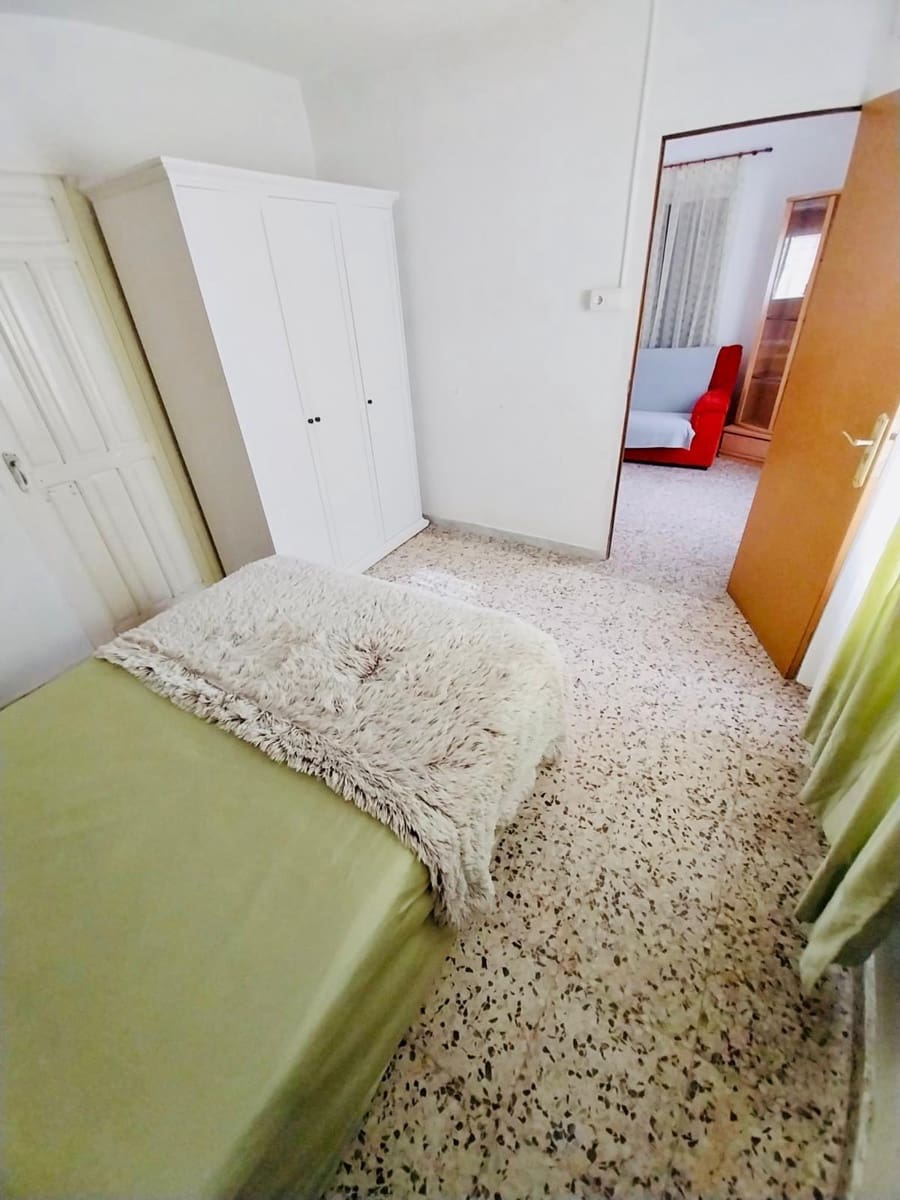 5 soveværelse Finca/Landehus til salg i Guardamar del Segura - € 499.900 (Ref: 8663201)