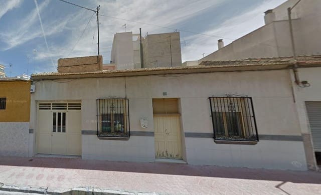 5 soveværelse Byhus til salg i Guardamar del Segura med garage - € 289.900 (Ref: 8691226)