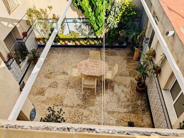 5 camera da letto Casa in vendita in Guardamar del Segura con garage - 289.900 € (Rif: 8691226)