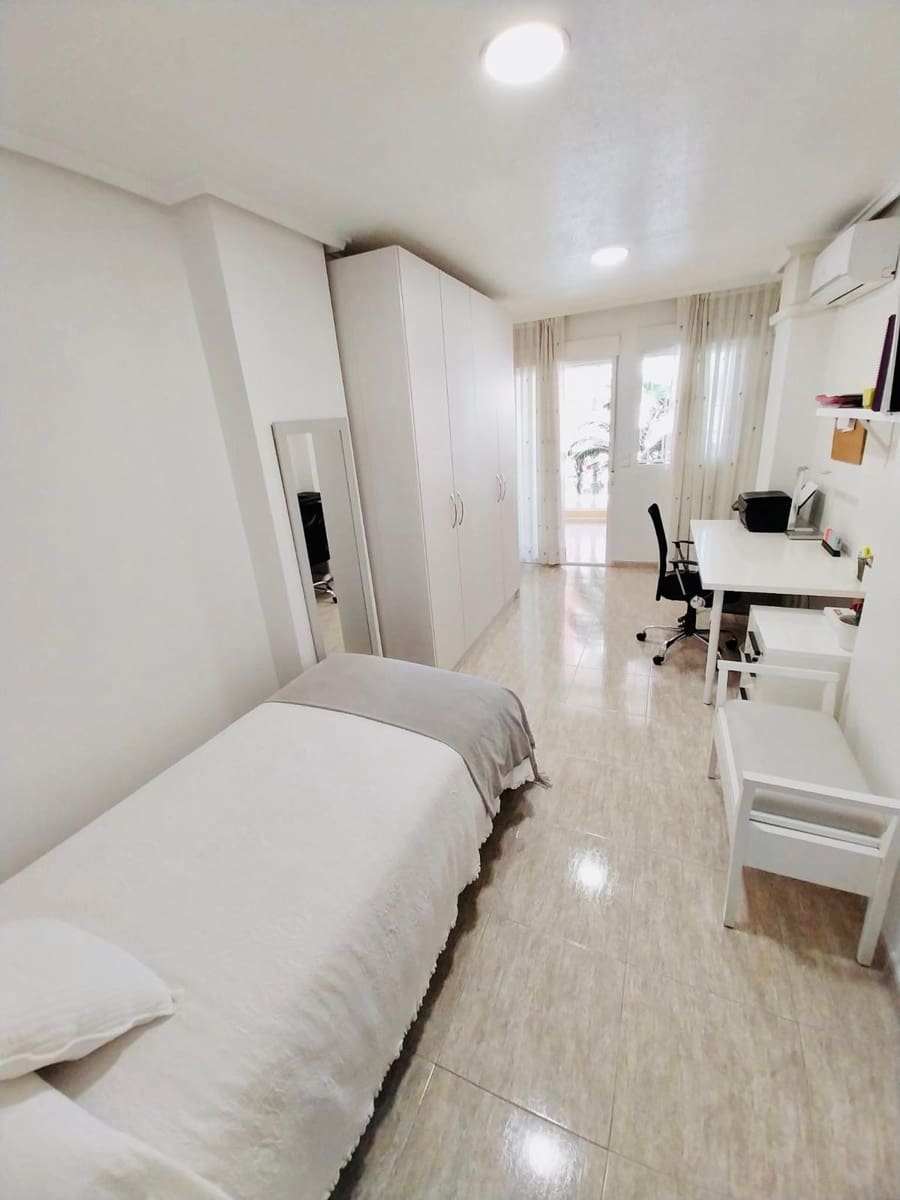 4 camera da letto Appartamento in vendita in Guardamar del Segura con garage - 239.900 € (Rif: 8879927)