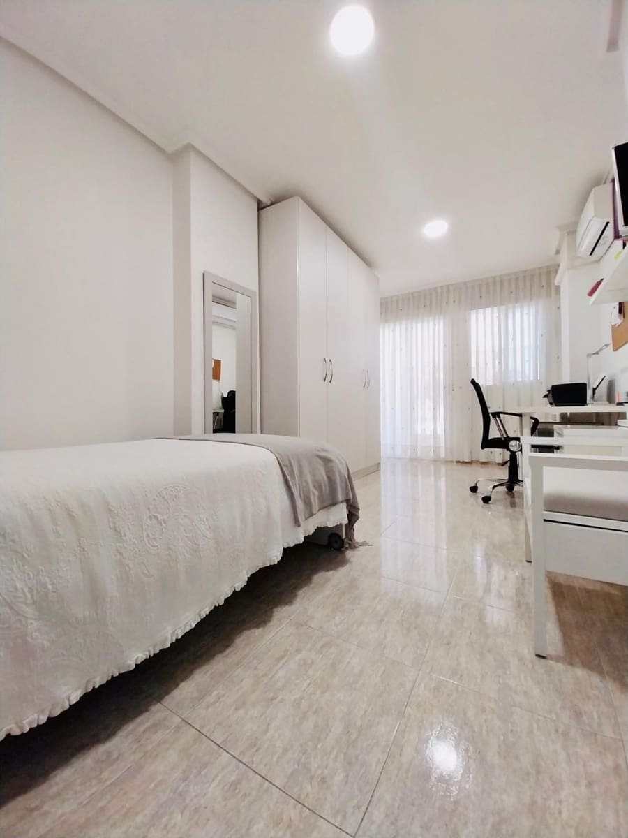 4 camera da letto Appartamento in vendita in Guardamar del Segura con garage - 239.900 € (Rif: 8879927)