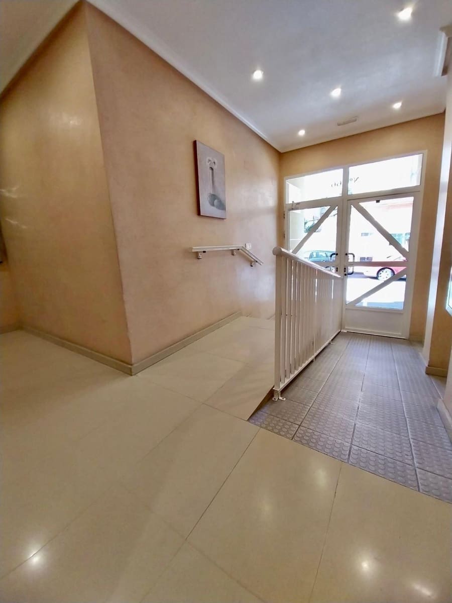 4 camera da letto Appartamento in vendita in Guardamar del Segura con garage - 239.900 € (Rif: 8879927)