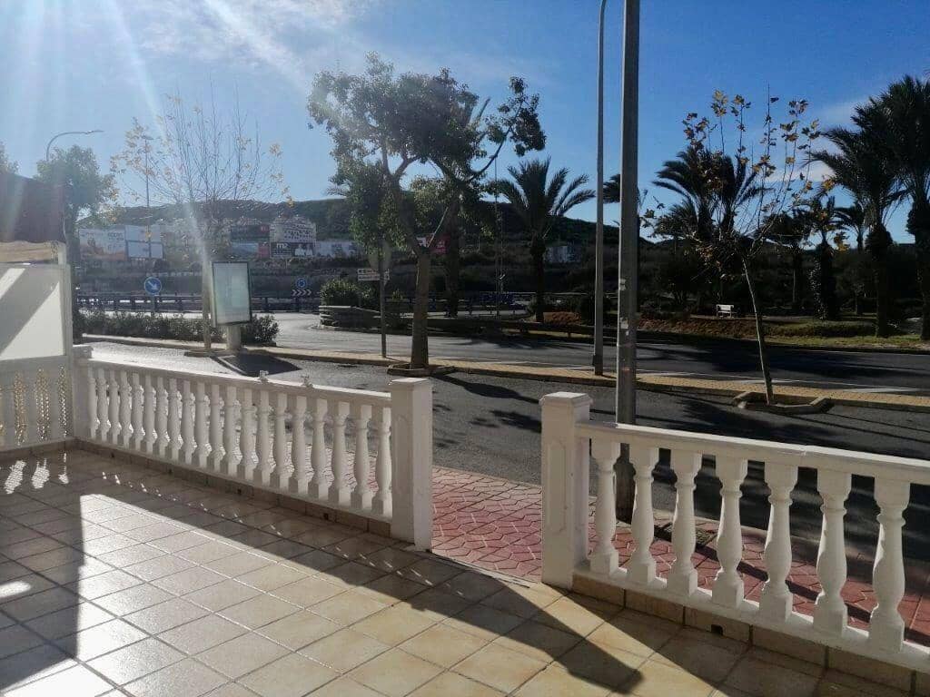 2 soveværelse Erhverv til salg i Guardamar del Segura med swimmingpool - € 197.000 (Ref: 8917874)