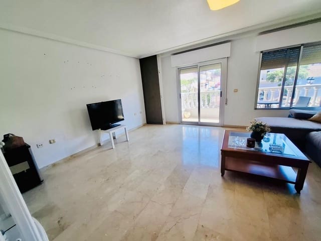 3 slaapkamer Halfvrijstaande villa te koop in Guardamar del Segura met garage - € 279.900 (Ref: 9145609)