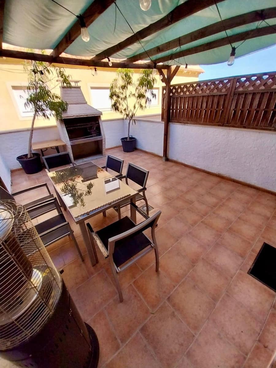 5 soveværelse Bungalow til salg i Guardamar del Segura med swimmingpool garage - € 329.000 (Ref: 9169605)