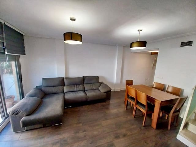 5 slaapkamer Bungalow te koop in Los Secanos, Guardamar del Segura met zwembad garage - € 329.000 (Ref: 9169605)