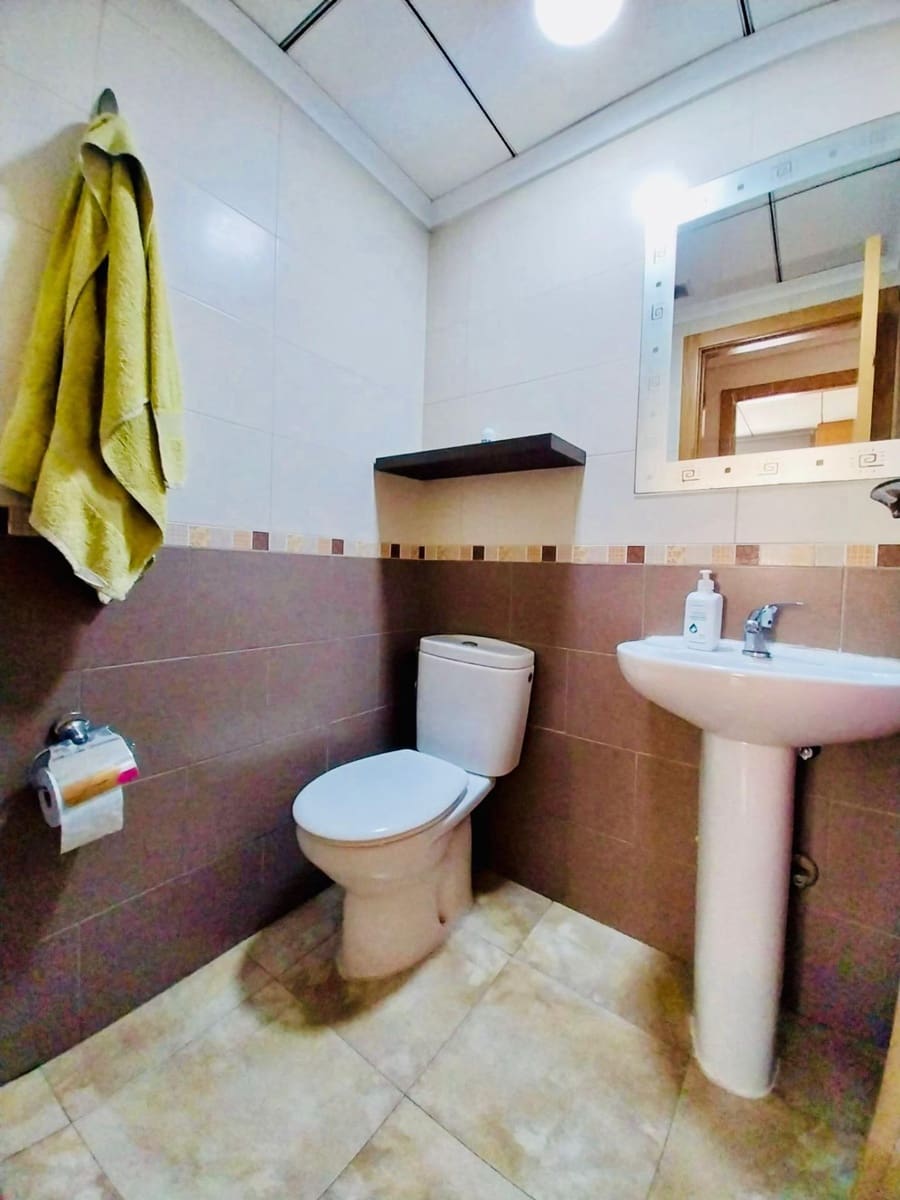 5 soveværelse Bungalow til salg i Guardamar del Segura med swimmingpool garage - € 329.000 (Ref: 9169605)