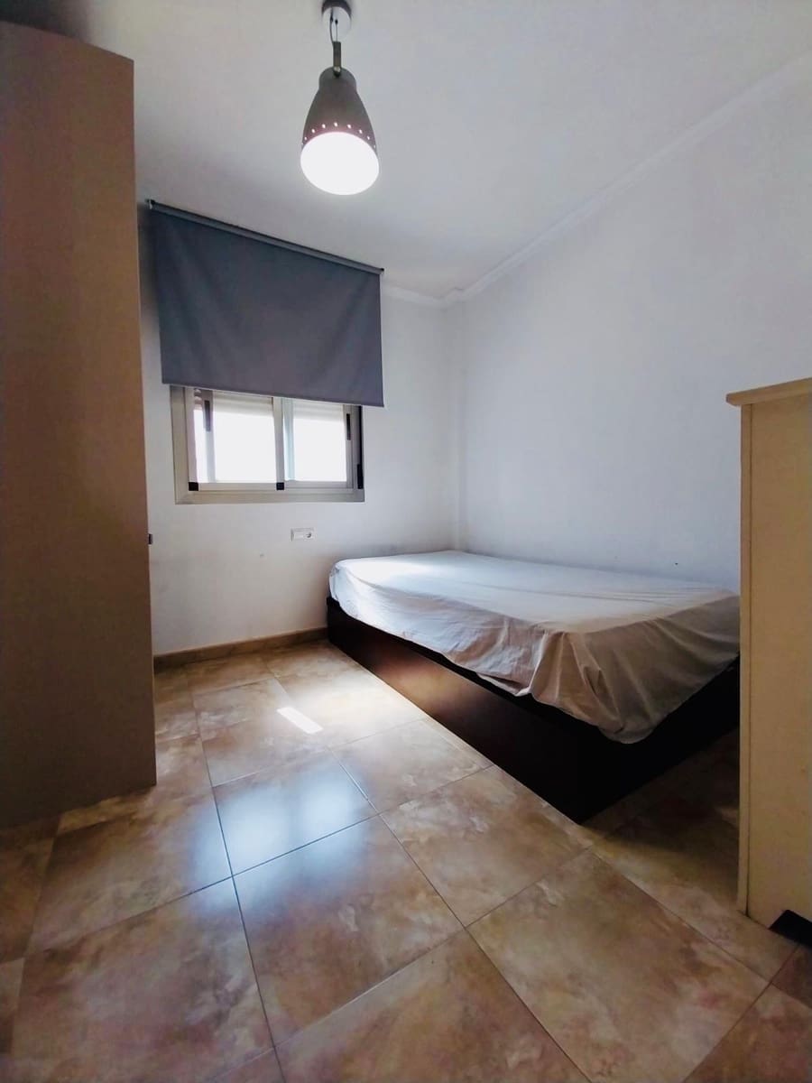 5 soveværelse Bungalow til salg i Guardamar del Segura med swimmingpool garage - € 329.000 (Ref: 9169605)