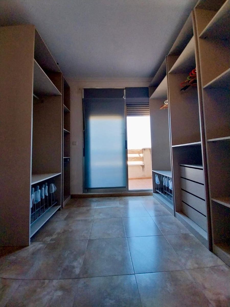 5 soveværelse Bungalow til salg i Guardamar del Segura med swimmingpool garage - € 329.000 (Ref: 9169605)