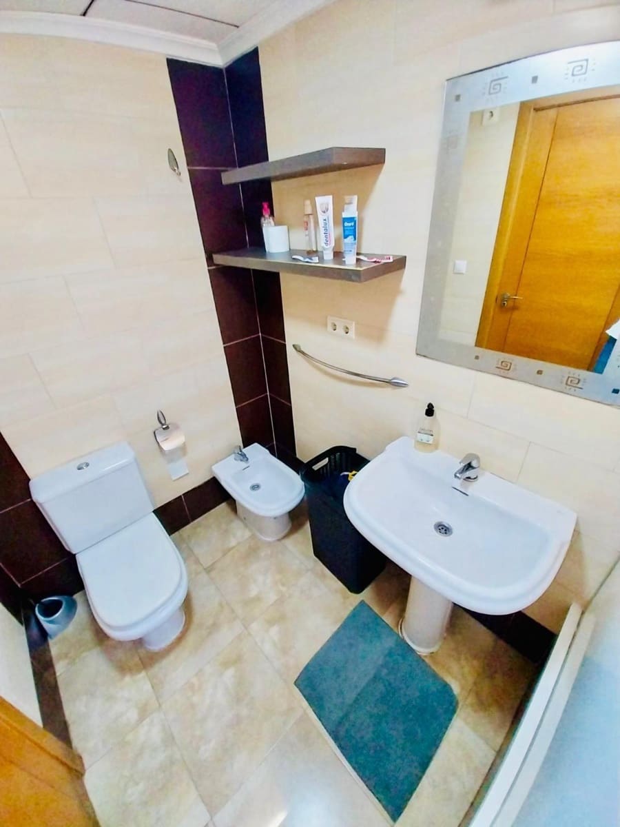 5 soveværelse Bungalow til salg i Guardamar del Segura med swimmingpool garage - € 329.000 (Ref: 9169605)