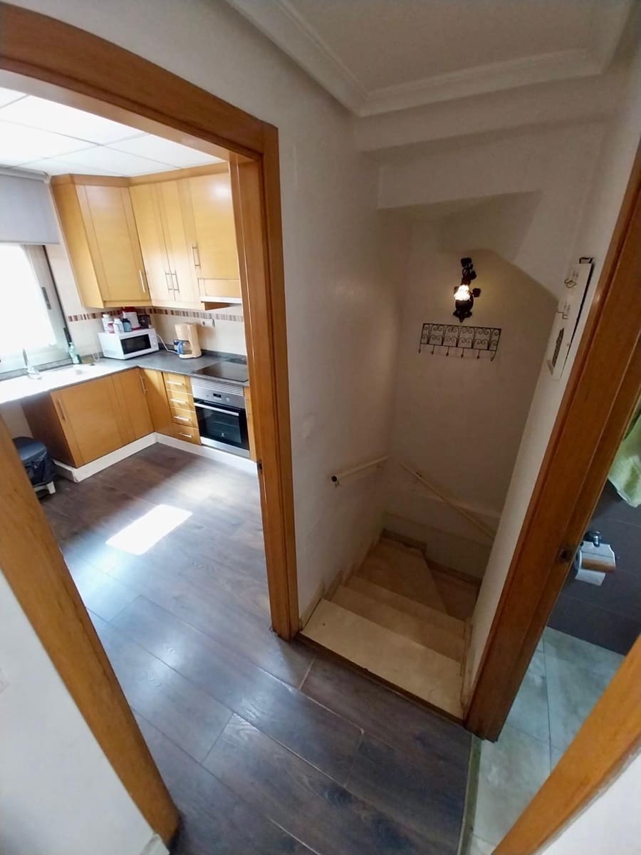 Bungalow de 5 habitaciones en Guardamar del Segura en venta con piscina garaje - 328.500 € (Ref: 9169605)