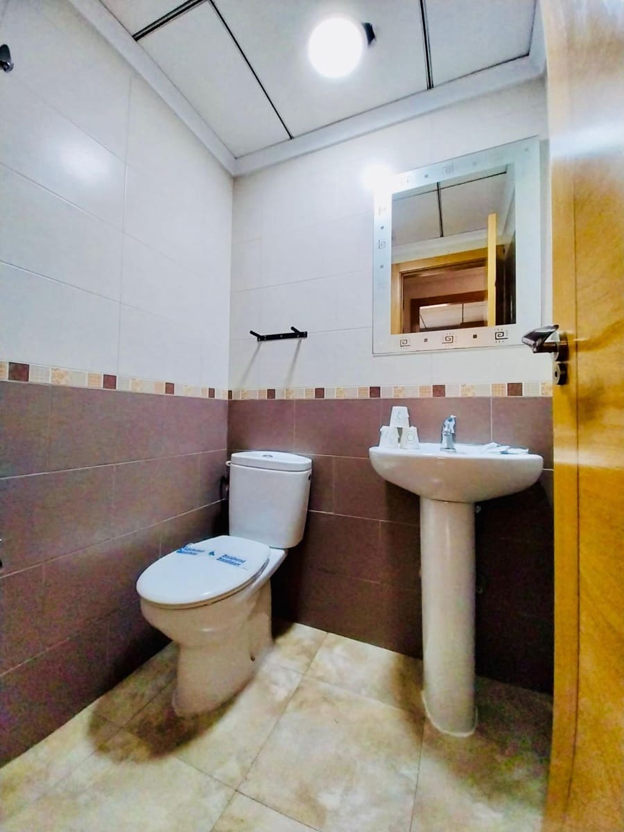 Bungalow de 5 habitaciones en Guardamar del Segura en venta con piscina garaje - 328.500 € (Ref: 9169605)