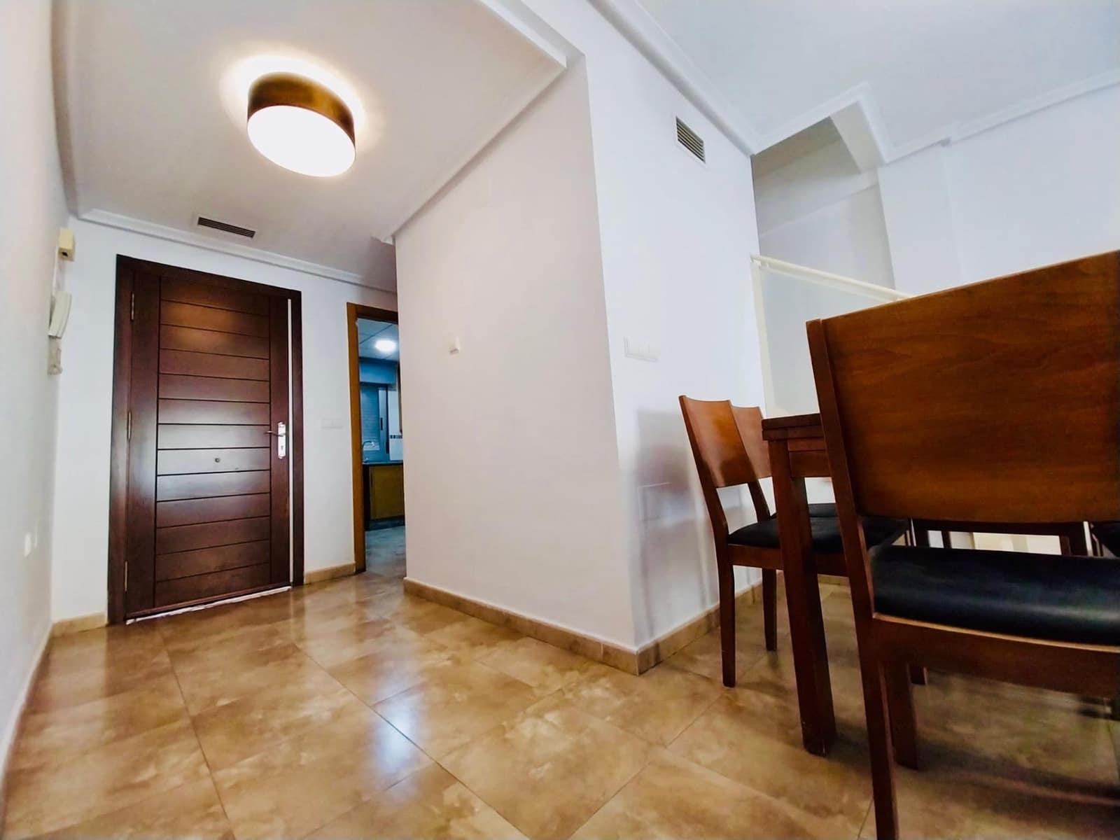 Bungalow de 5 habitaciones en Guardamar del Segura en venta con piscina garaje - 328.500 € (Ref: 9169605)