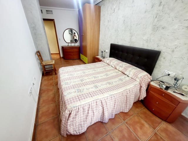 3 slaapkamer Appartement te koop in Daya Nueva - € 110.000 (Ref: 9206559)