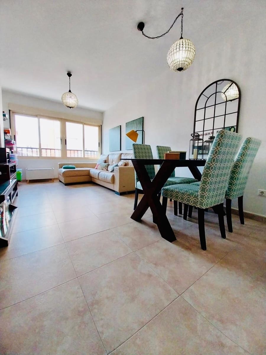 3 Zimmer Apartment zu verkaufen in Guardamar del Segura mit Garage - 175.000 € (Ref: 9338123)