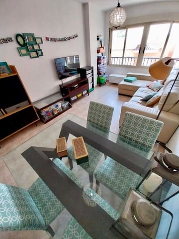 Apartamento de 3 habitaciones en Zona Pueblo, Guardamar del Segura en venta con garaje - 175.000 € (Ref: 9338123)