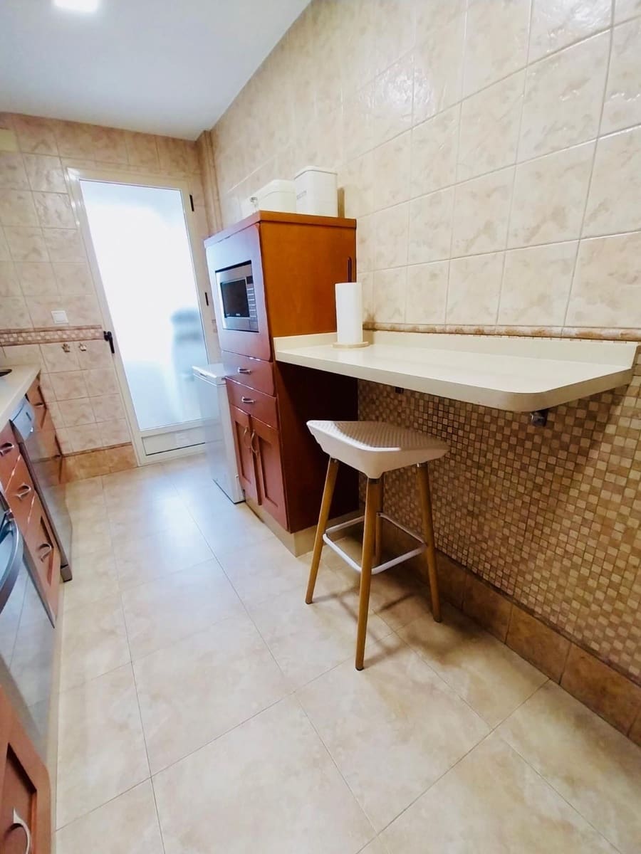 3 Zimmer Apartment zu verkaufen in Guardamar del Segura mit Garage - 175.000 € (Ref: 9338123)