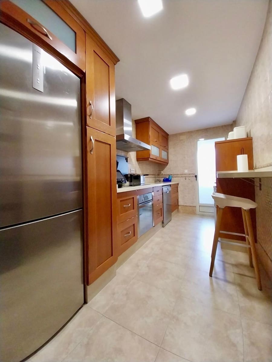 3 Zimmer Apartment zu verkaufen in Guardamar del Segura mit Garage - 175.000 € (Ref: 9338123)