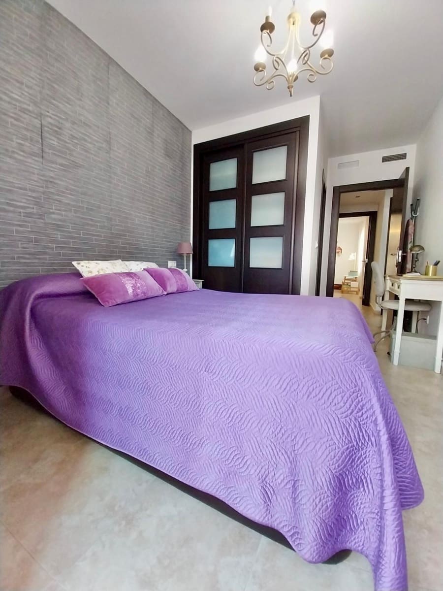 3 Zimmer Apartment zu verkaufen in Guardamar del Segura mit Garage - 175.000 € (Ref: 9338123)