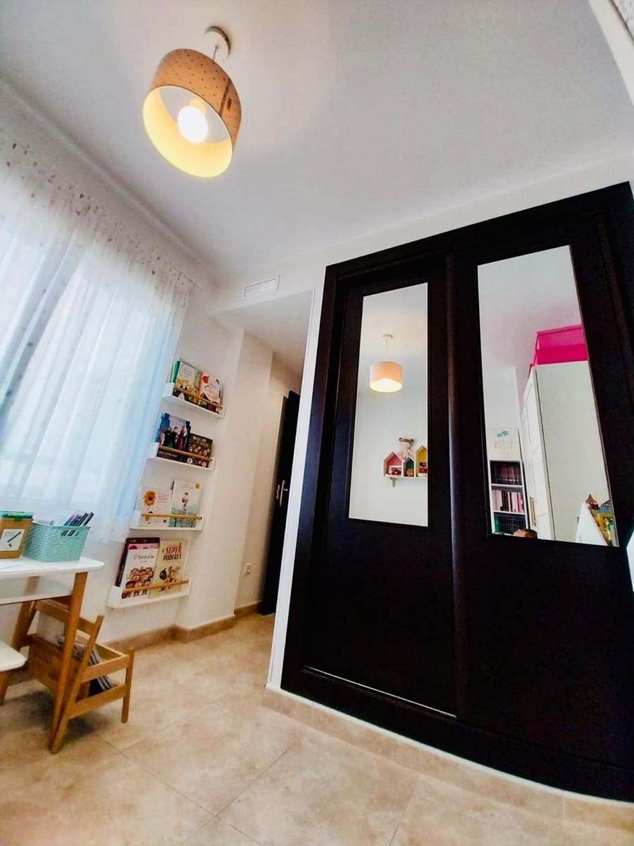 3 Zimmer Apartment zu verkaufen in Guardamar del Segura mit Garage - 175.000 € (Ref: 9338123)