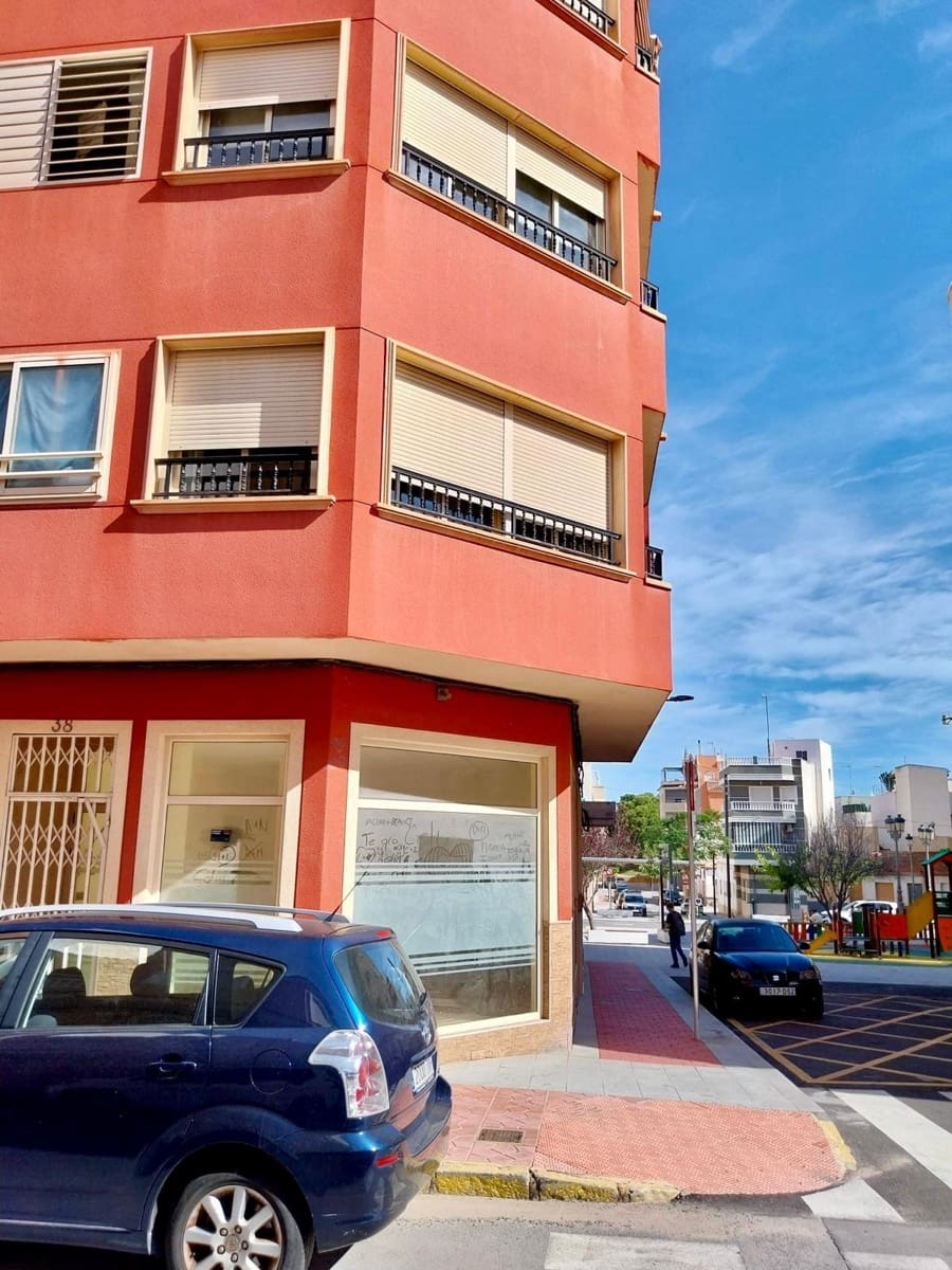 3 Zimmer Apartment zu verkaufen in Guardamar del Segura mit Garage - 175.000 € (Ref: 9338123)