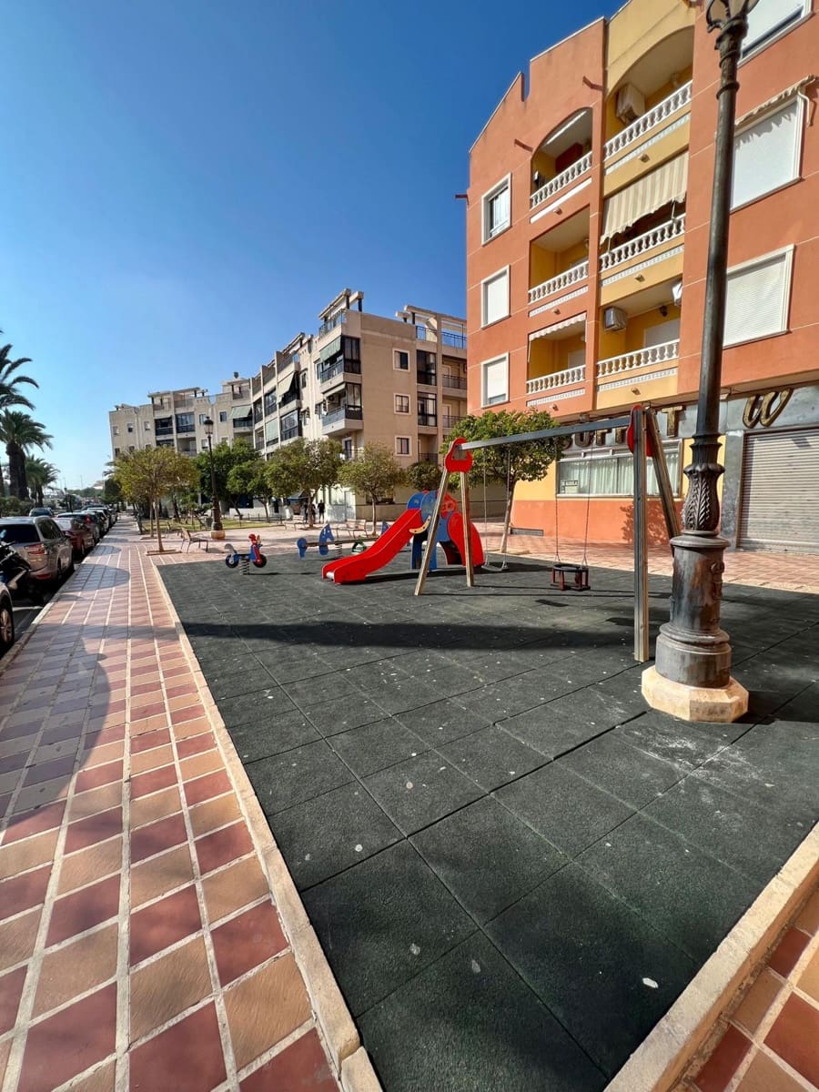 1 soverom Leilighet til salgs i Guardamar del Segura - € 143 000 (Ref: 9355936)