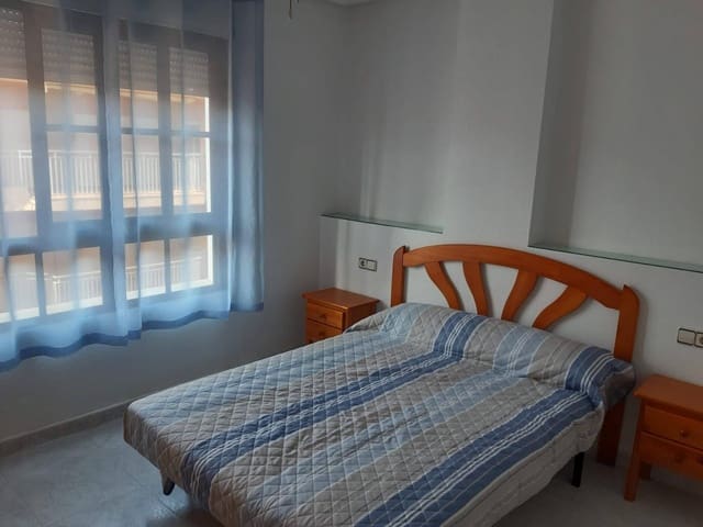 2 makuuhuone Huoneisto vuokrattavana paikassa Guardamar Playa, Guardamar del Segura - 750 € (Ref: 9451110)